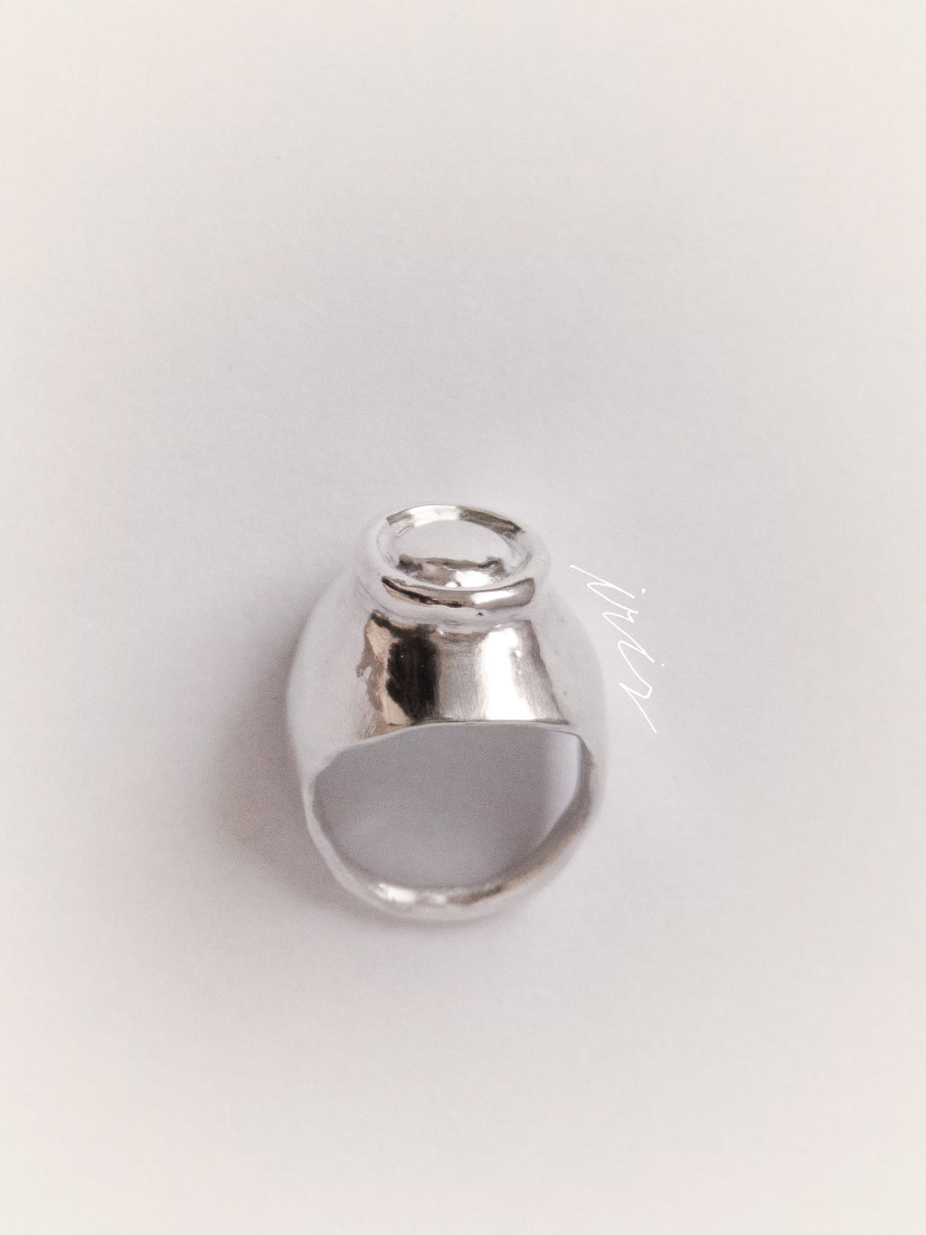 IRIS RING